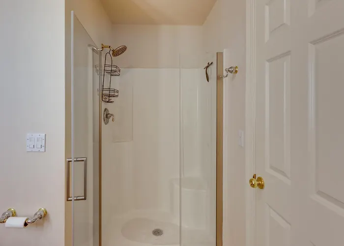 Holiday home Pool Access & 2 Mi To Beach! Ocean Escape *