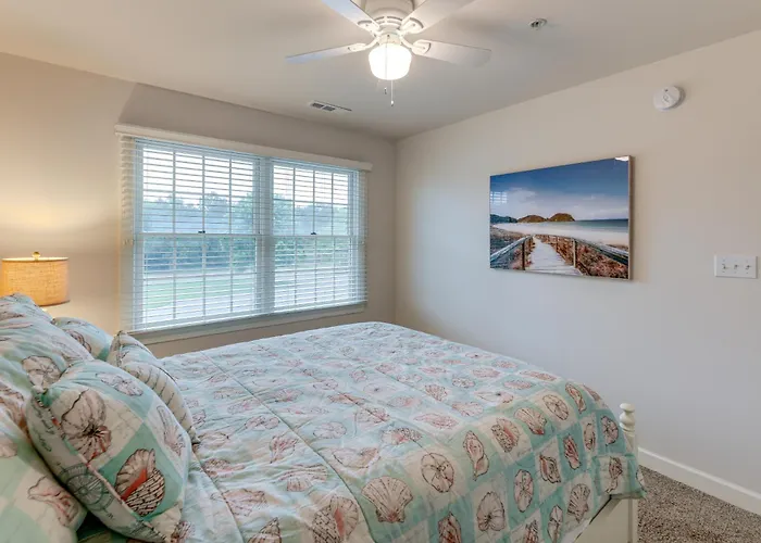 Holiday home Pool Access & 2 Mi To Beach! Ocean Escape *