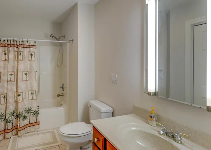 Pool Access & 2 Mi To Beach! Ocean Escape Holiday home *