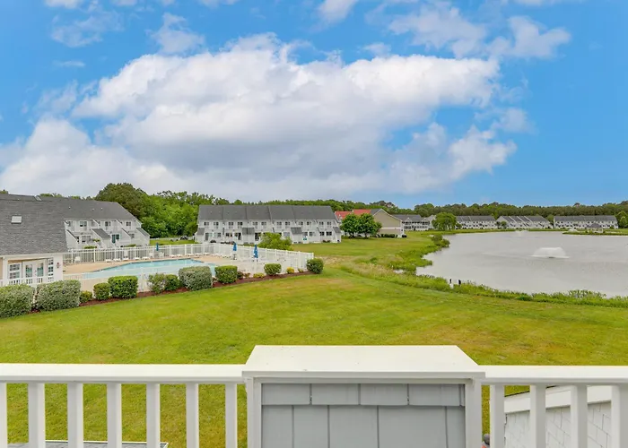 Pool Access & 2 Mi To Beach! Ocean Escape Holiday home *